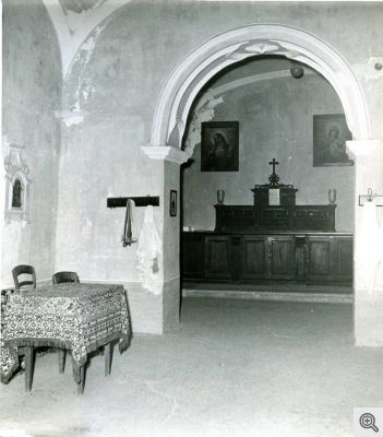 Una vecchia foto della sacrestia del convento di S. Matteo prima dei restauri