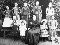 G. Bonfitto. Vecchia foto della Famiglia ?