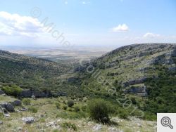 Imbocco della valle di Vituro dalla pianura