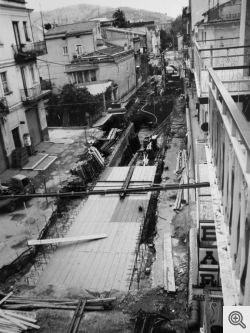 S. Marco in Lamis. Via Lapiscopia. Costruzione di una 'camicia' al Torrente Iana dopo la disastrosa alluvione dei primi anni '80 che fece scoppiare le vecchie coperture del torrente.