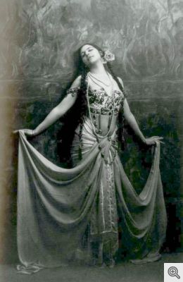 La spia Mata Hari nel 1912