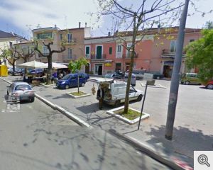 Attuale Piazza Oberdan nel rione 'I pozzi' dove esistevano numerosi pozzi di acqua potabile.