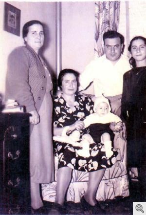 Un illustre sammarchese appena emigrato in America: Joseph Tusiani.