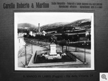 Foto di G. Bonfitto. Foto con la 'réclame' di Roberto Carella & Martino