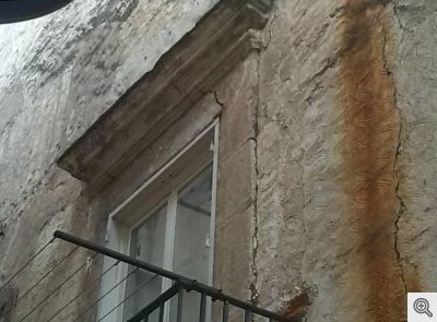 La casa natale di Francesca de Carolis a San Marco in Lamis - Balcone che si affaccia sulla strada laterale